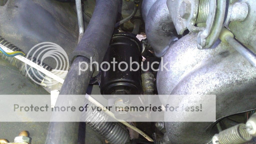 Location of Fuel Filter in 87 22RE? - Toyota 4Runner Forum ... 2000 4runner fuel filter location 